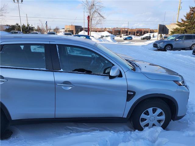 2024 Mitsubishi RVR ES (Stk: 00847) in Barrie - Image 4 of 38