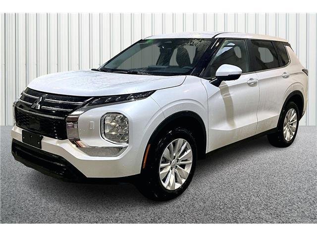 2026 Mitsubishi Outlander ES (Stk: 26T3133) in Cranbrook - Image 1 of 11