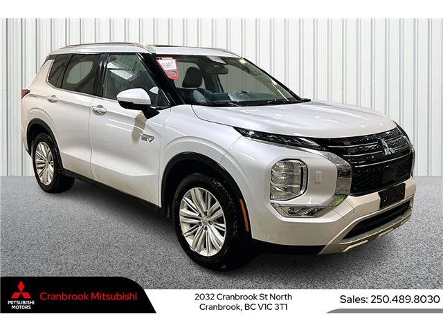 2024 Mitsubishi Outlander Plug-In Hybrid LE (Stk: 25P4194A) in Cranbrook - Image 9 of 29