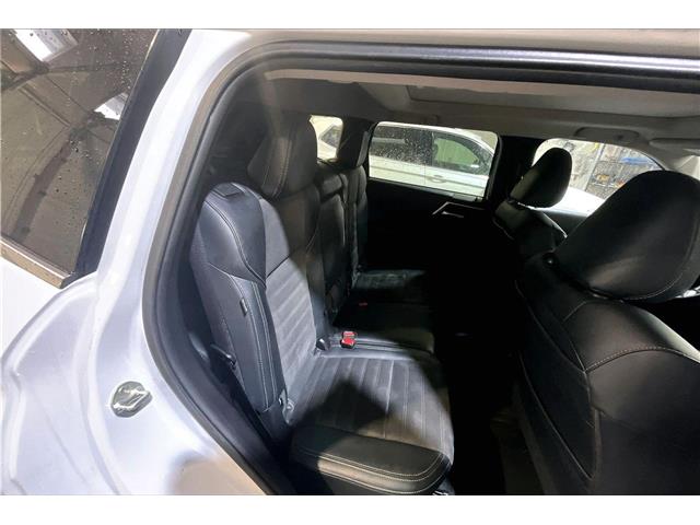 2024 Mitsubishi Outlander Plug-In Hybrid LE (Stk: 25P4194A) in Cranbrook - Image 24 of 29