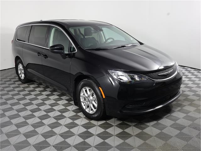 2024 Chrysler Grand Caravan SXT (Stk: L639) in Calgary - Image 3 of 20