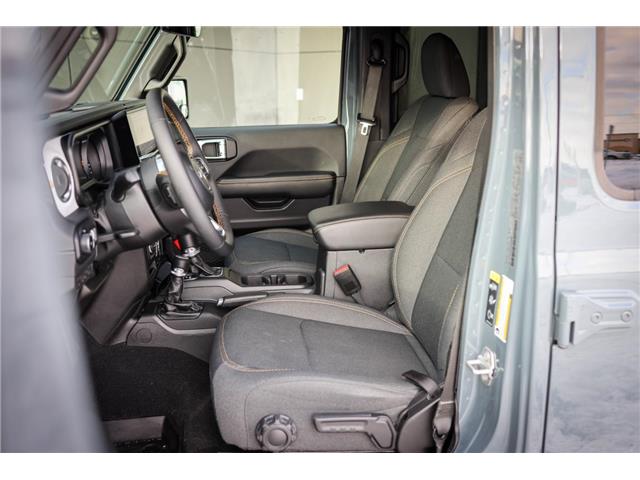 2024 Jeep Wrangler Sahara (Stk: TO36955) in London - Image 17 of 18