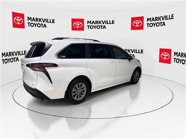 2025 Toyota Sienna LE 8-Passenger (Stk: 11U4320) in Markham - Image 11 of 32