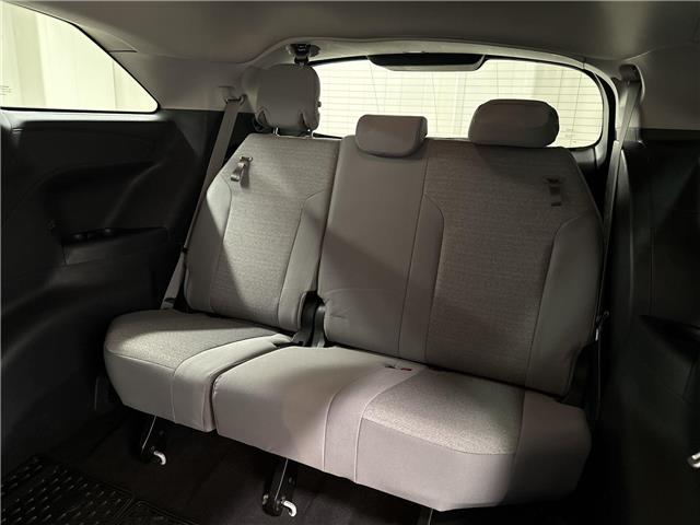 2025 Toyota Sienna LE 8-Passenger (Stk: 11U4320) in Markham - Image 30 of 32