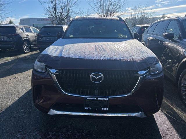 2026 Mazda CX-90 MHEV Signature (Stk: 372503) in Surrey - Image 2 of 5