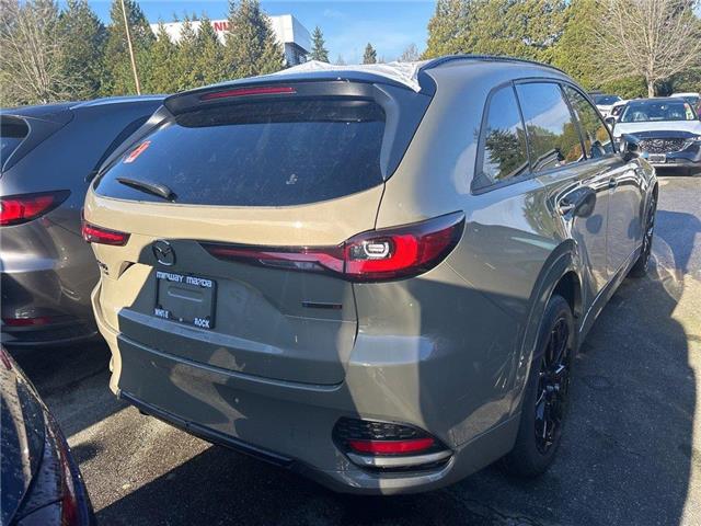 2026 Mazda CX-70 MHEV GT-P (Stk: 203316) in Surrey - Image 3 of 5