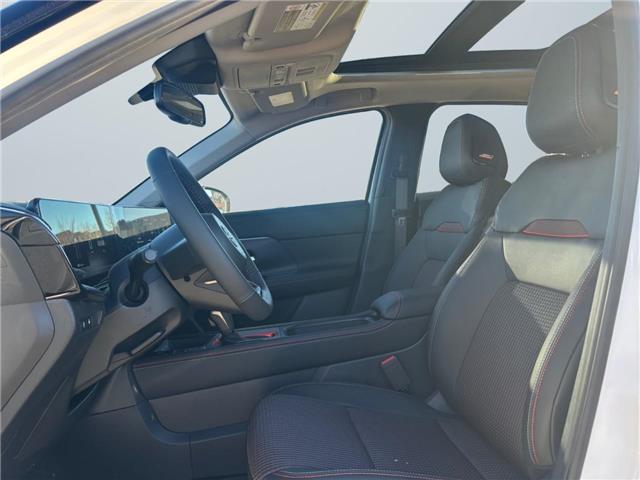 2026 Nissan Kicks SR (Stk: 20383) in Okotoks - Image 9 of 15
