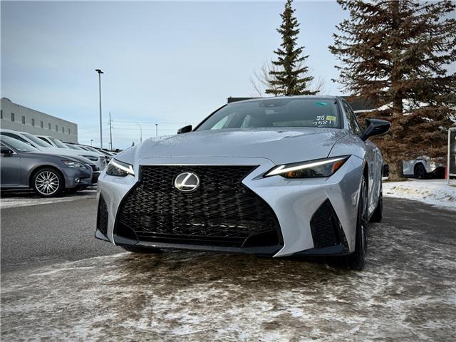 2025 Lexus IS 300 Base (Stk: 251413) in Calgary - Image 4 of 11