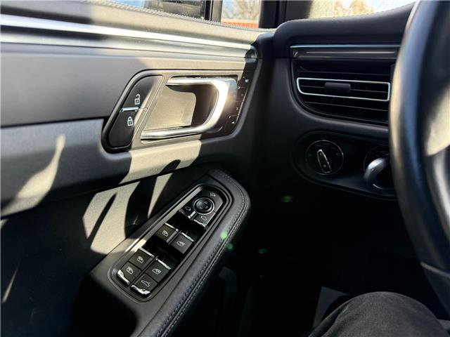 2023 Porsche Macan T (Stk: 16114) in Newmarket - Image 12 of 50