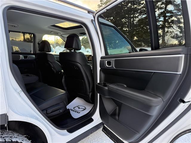2025 Hyundai Santa Fe XRT (Stk: 16113) in Newmarket - Image 38 of 50