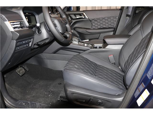 2025 Mitsubishi Outlander PHEV GT (Stk: P25914) in Edmonton - Image 10 of 31