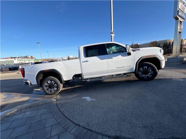 2026 GMC Sierra 3500HD Denali (Stk: TF195623) in Calgary - Image 6 of 23 2026 GMC Sierra 3500HD Denali (Stk: TF195623) in Calgary - Image 6 of 23