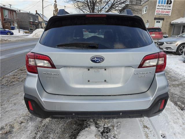 2018 Subaru Outback 3.6R Limited in Ottawa - Image 8 of 15