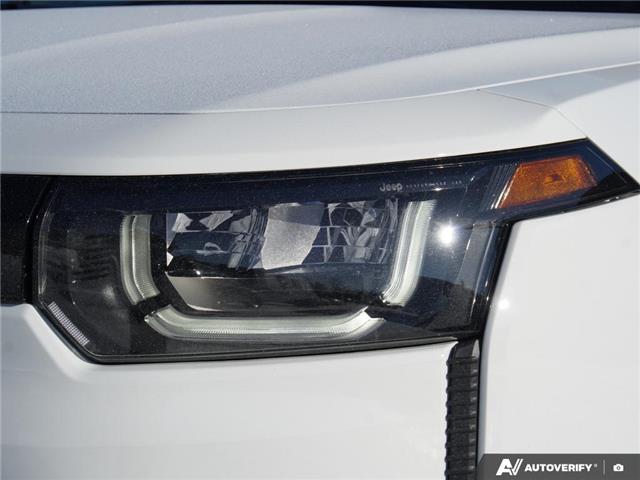 2026 Jeep Cherokee Laredo/Limited (Stk: J5432) in Brantford - Image 10 of 27