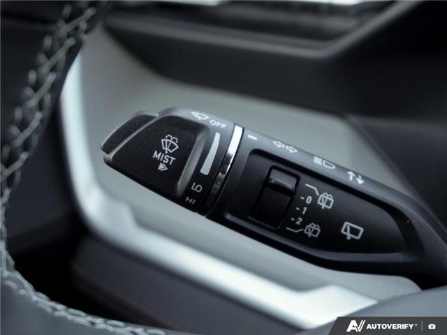 2026 Jeep Cherokee Laredo/Limited (Stk: J5432) in Brantford - Image 16 of 27