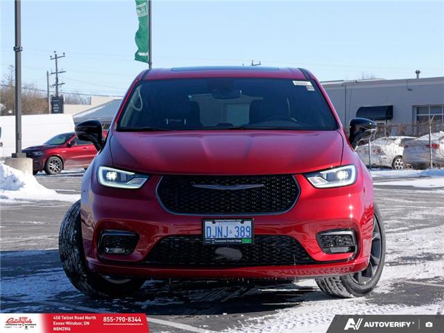 2026 Chrysler Pacifica Select (Stk: 26073) in Essex-Windsor - Image 2 of 27