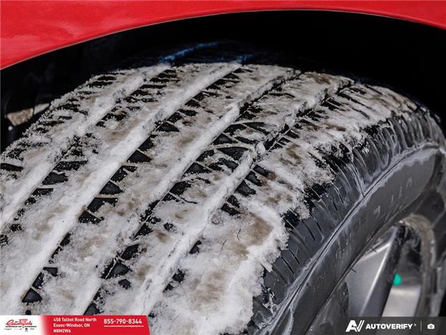 2026 Chrysler Pacifica Select (Stk: 26073) in Essex-Windsor - Image 7 of 27