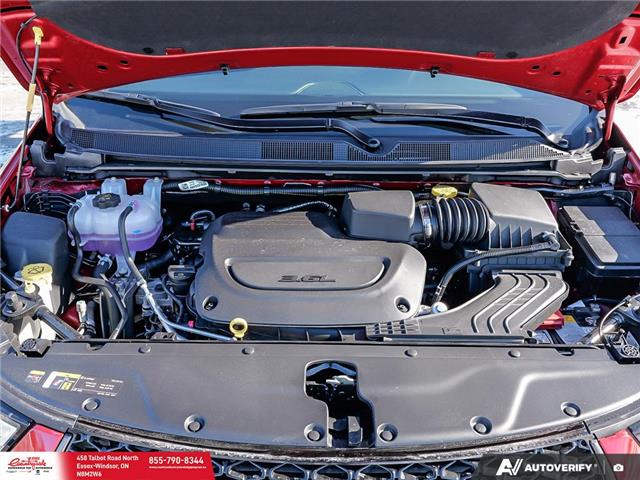2026 Chrysler Pacifica Select (Stk: 26073) in Essex-Windsor - Image 8 of 27