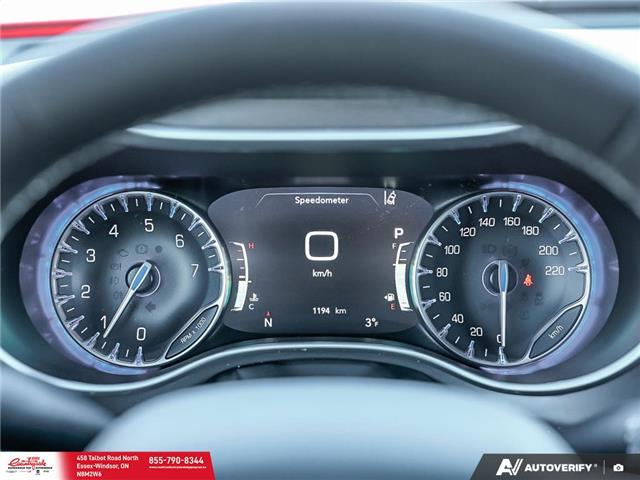 2026 Chrysler Pacifica Select (Stk: 26073) in Essex-Windsor - Image 15 of 27