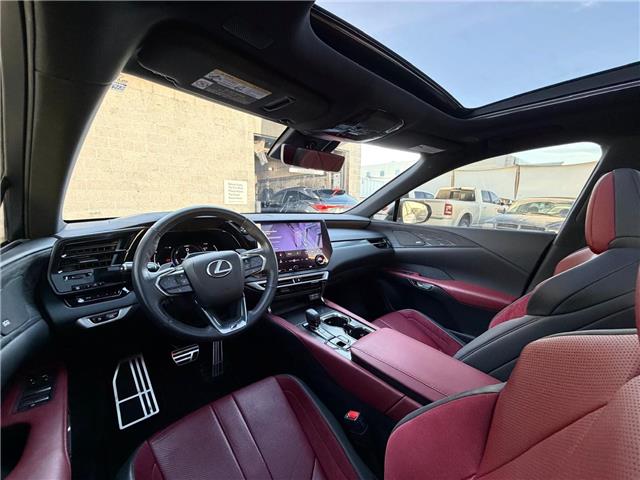 2024 Lexus RX 500h Base (Stk: 260357A) in Calgary - Image 7 of 18