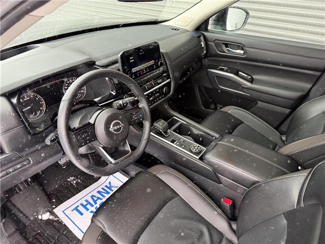 2024 Nissan Pathfinder SL (Stk: P24705B) in London - Image 11 of 28