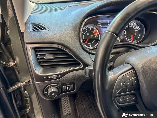 2020 Jeep Cherokee Trailhawk (Stk: 164812) in London - Image 17 of 26 2020 Jeep Cherokee Trailhawk (Stk: 164812) in London - Image 17 of 26