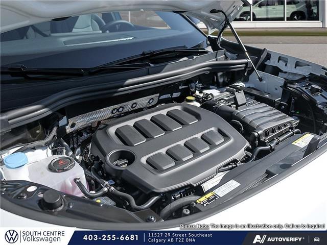 2026 Volkswagen Tiguan Comfortline R-Line Black Edition (Stk: NM2732) in Calgary - Image 6 of 26