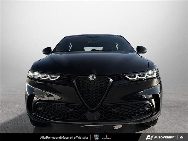 2024 Alfa Romeo Tonale PHEV Veloce (Stk: 237550) in Victoria - Image 2 of 25