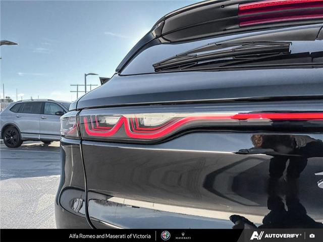 2024 Alfa Romeo Tonale PHEV Veloce (Stk: 237550) in Victoria - Image 11 of 25