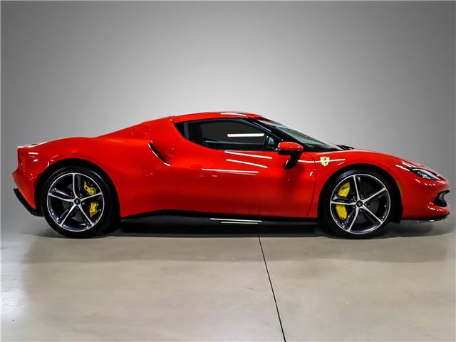 2023 Ferrari 296 GTB Base (Stk: U5207) in Vaughan - Image 3 of 17