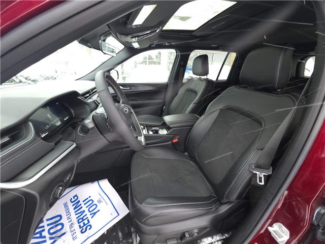 2025 Jeep Grand Cherokee Laredo (Stk: 25069) in New Hamburg - Image 9 of 20