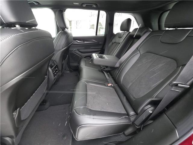 2025 Jeep Grand Cherokee Laredo (Stk: 25069) in New Hamburg - Image 10 of 20