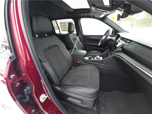 2025 Jeep Grand Cherokee Laredo (Stk: 25069) in New Hamburg - Image 12 of 20