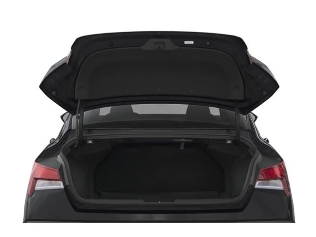 2026 Hyundai Elantra Preferred (Stk: S26361) in Ottawa - Image 8 of 13