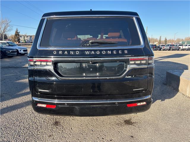 2022 Jeep Grand Wagoneer Series III (Stk: 25SB5780A) in Pincher Creek - Image 4 of 16