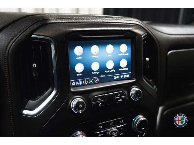 2022 GMC Sierra 3500HD AT4 (Stk: T26128A) in Edmonton - Image 13 of 24