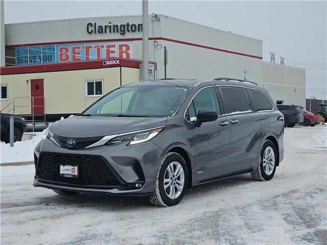 2021 Toyota Sienna XSE 7-Passenger (Stk: 26104A) in Bowmanville - Image 1 of 31
