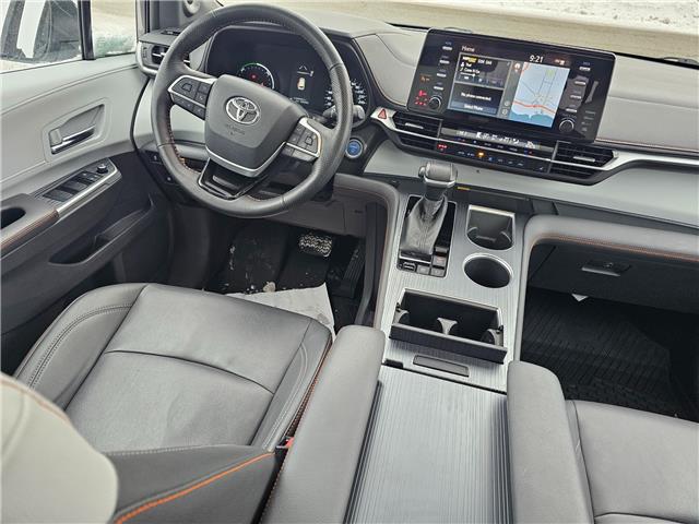 2021 Toyota Sienna XSE 7-Passenger (Stk: 26104A) in Bowmanville - Image 17 of 31