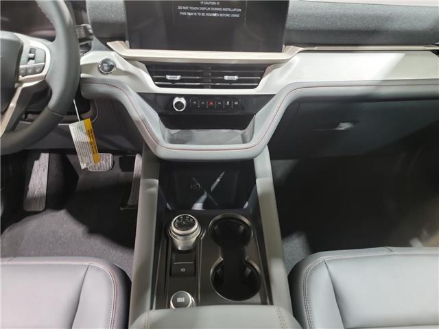 2026 Ford Explorer Active (Stk: 17061) in Wyoming - Image 12 of 15