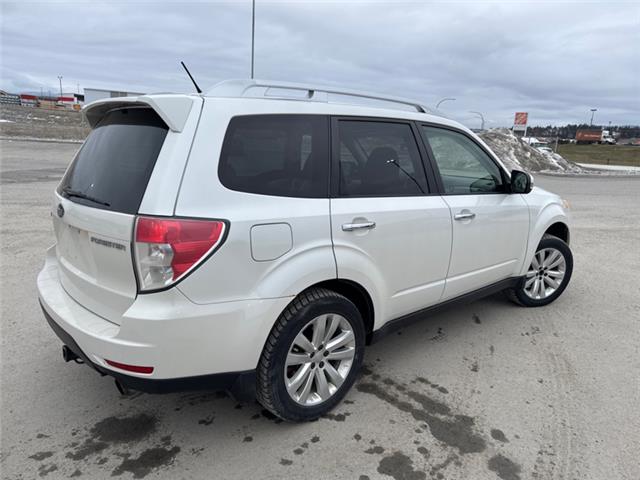 2012 Subaru Forester  (Stk: T045345A) in Cranbrook - Image 5 of 18