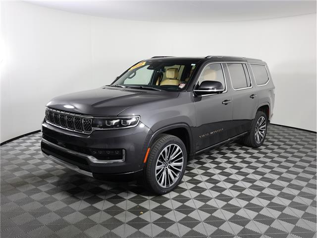 2023 Jeep Grand Wagoneer Series III (Stk: B20318) in Calgary - Image 1 of 28