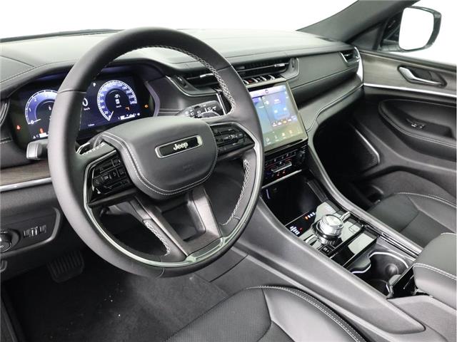 2025 Jeep Grand Cherokee L Overland (Stk: 25J265) in Calgary - Image 16 of 21