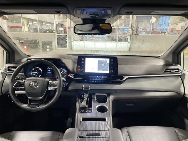 2024 Toyota Sienna XSE 7-Passenger (Stk: 12107940A) in Concord - Image 34 of 43