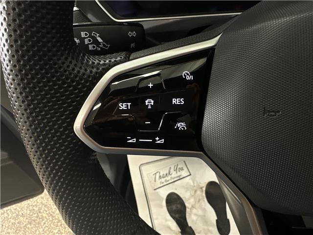 2024 Volkswagen Tiguan Comfortline R-Line Black Edition (Stk: 43425J) in Belleville - Image 23 of 26