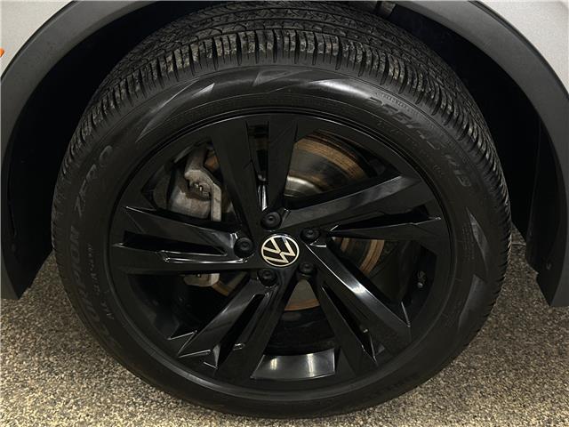 2024 Volkswagen Tiguan Comfortline R-Line Black Edition (Stk: 43425J) in Belleville - Image 26 of 26