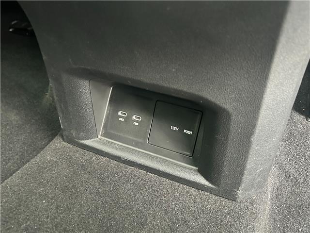 2023 Volkswagen Atlas 3.6 FSI Highline (Stk: P5684) in Kingston - Image 28 of 33