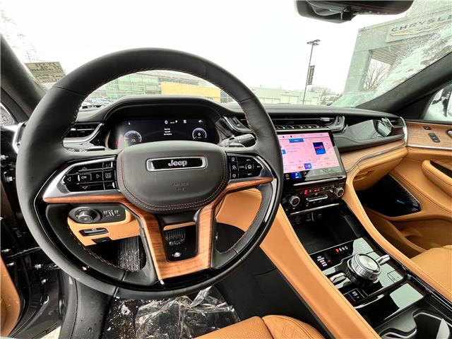 2025 Jeep Grand Cherokee Summit (Stk: 25-438) in Sarnia - Image 13 of 26