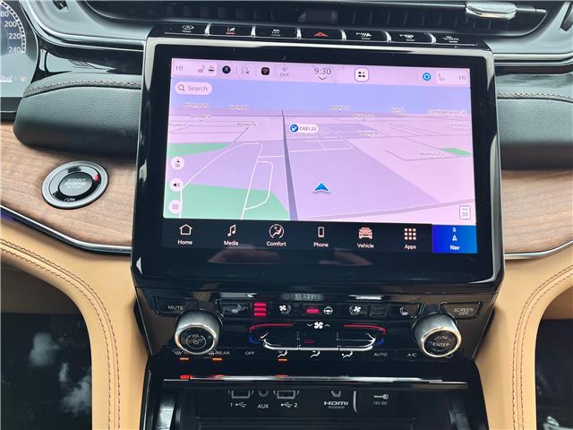 2025 Jeep Grand Cherokee Summit (Stk: 25-438) in Sarnia - Image 16 of 26