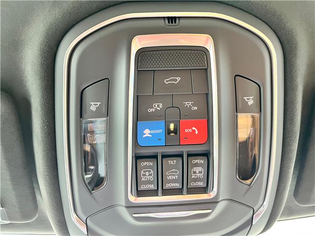 2025 Jeep Grand Cherokee Summit (Stk: 25-438) in Sarnia - Image 20 of 26