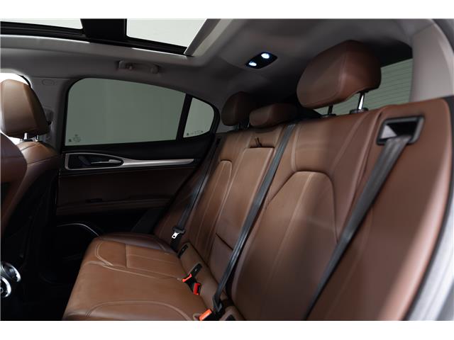 2018 Alfa Romeo Stelvio Base (Stk: ARUC883A) in Calgary - Image 24 of 30